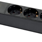 LogiLink stekkerdoos 19 inch 3-voudig zonder schakelaar zwart