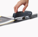 RAPESCO langarmnietmachine ECO, zwart, met nietjes