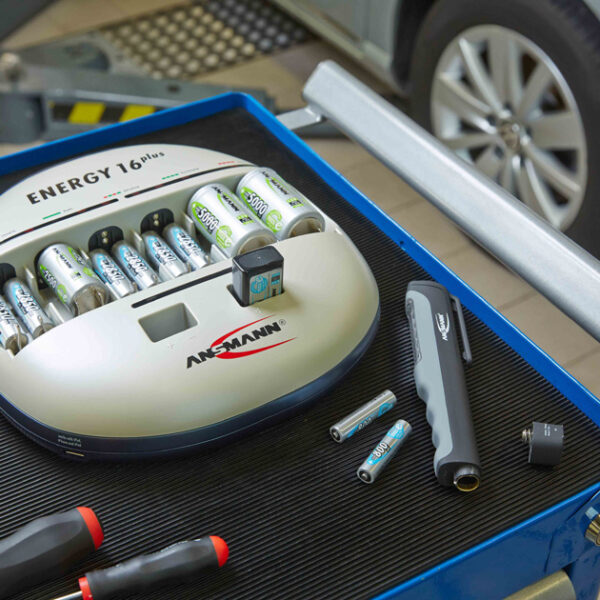 ANSMANN Energy 16 plus batterijlader met 2 USB-poorten