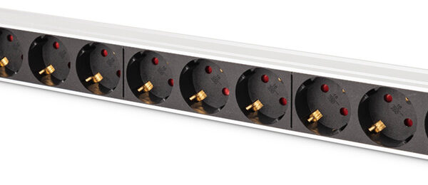 DIGITUS 19" Stekkerdoos, Aluminium, 9-voudig