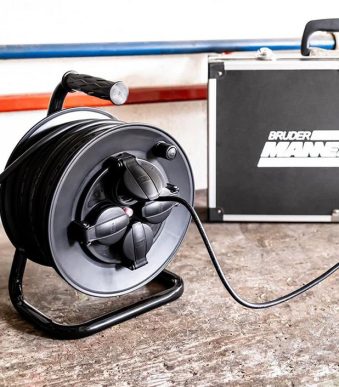 Brüder Mannesmann kabelhaspel voor buiten, IP44, zwart