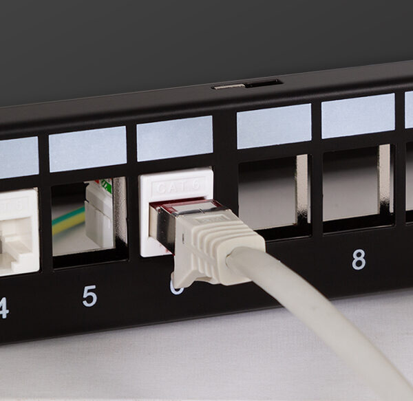 LogiLink 19" Modulair Keystone Patchpaneel EconLine, 24 Poort